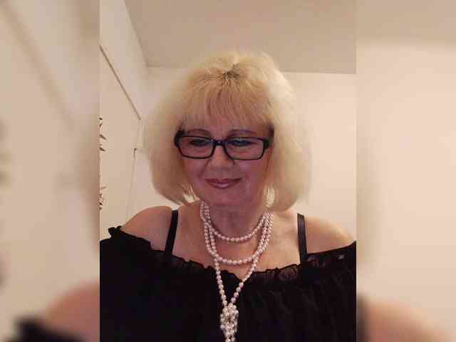 BoloshkaBlonda webcam