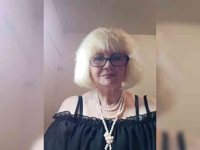 BoloshkaBlonda webcam