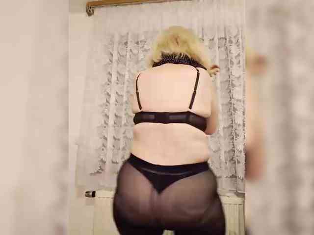 BoloshkaBlonda webcam