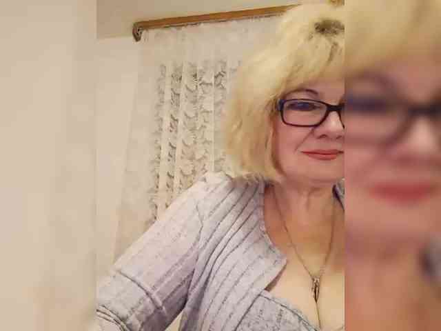 BoloshkaBlonda webcam