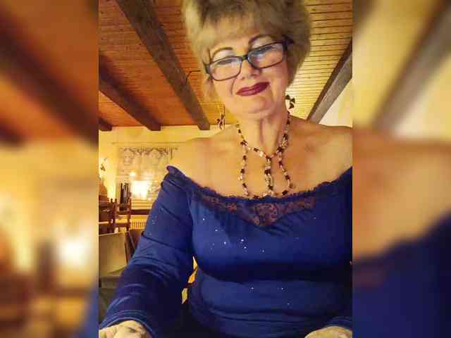 KASANDRABOLOSHKA Live Webcam on BongaCams