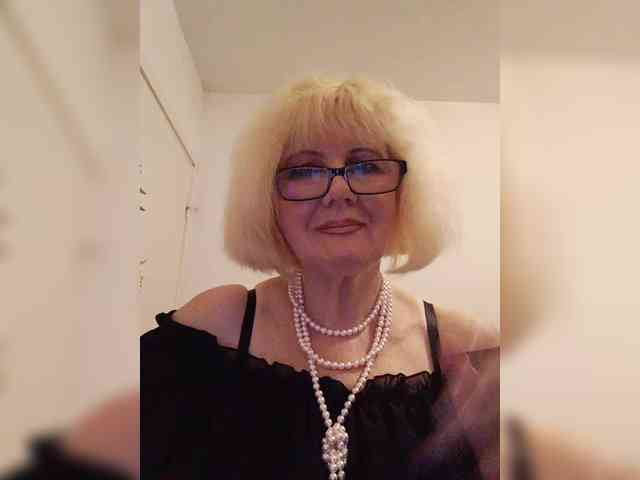 BoloshkaBlonda webcam