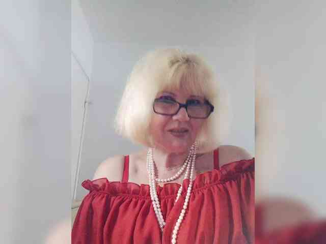 BoloshkaBlonda webcam