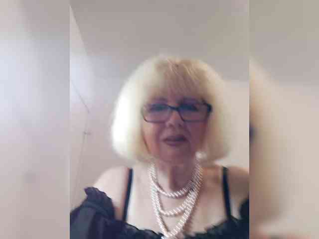 BoloshkaBlonda webcam