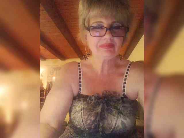 BoloshkaBlonda webcam