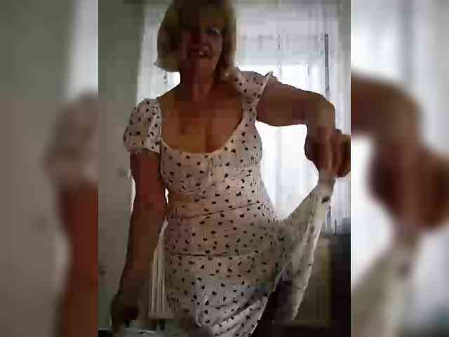 BoloshkaBlonda webcam