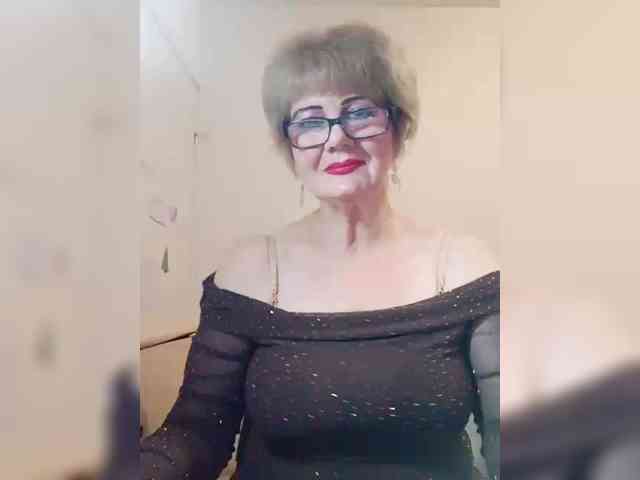 KASANDRABOLOSHKA Live Webcam on BongaCams