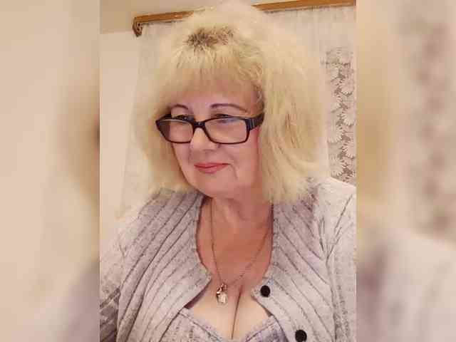 BoloshkaBlonda webcam