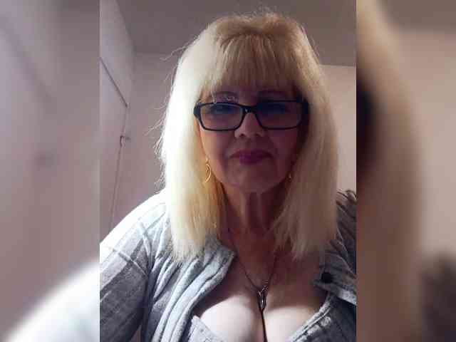 BoloshkaBlonda webcam
