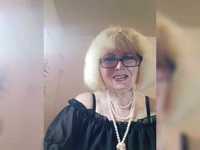 BoloshkaBlonda webcam