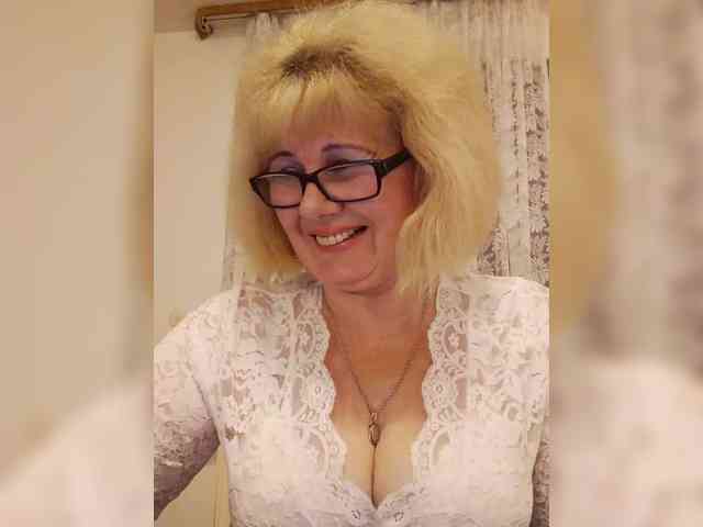 BoloshkaBlonda webcam