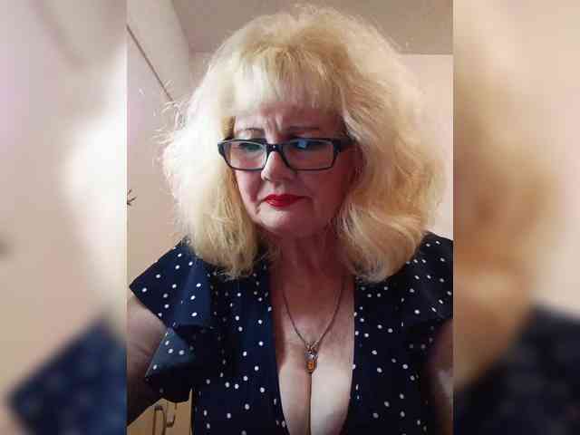 BoloshkaBlonda webcam