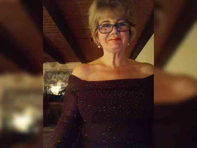 BoloshkaBlonda webcam