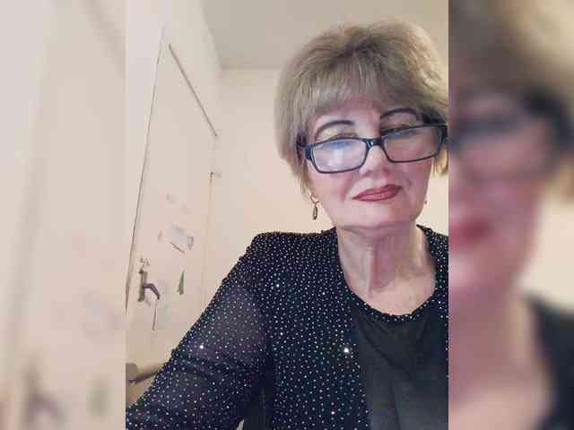 BoloshkaBlonda webcam