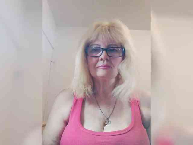 BoloshkaBlonda webcam