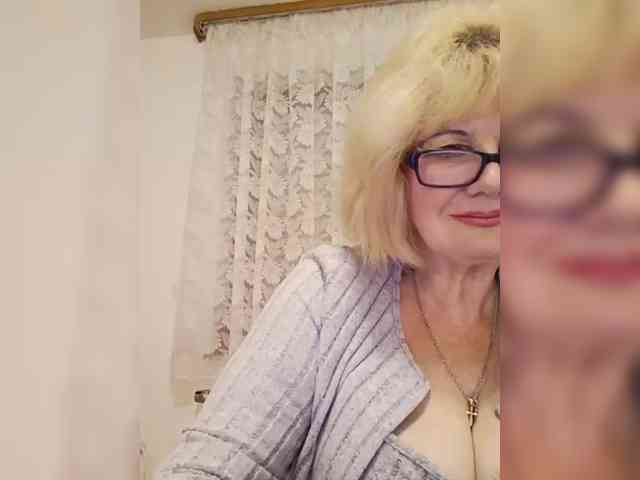 BoloshkaBlonda webcam