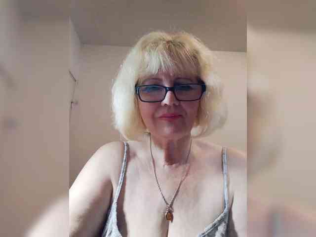 BoloshkaBlonda webcam