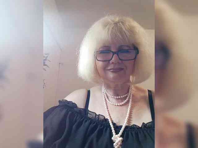 BoloshkaBlonda webcam