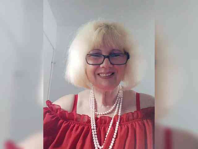 BoloshkaBlonda webcam