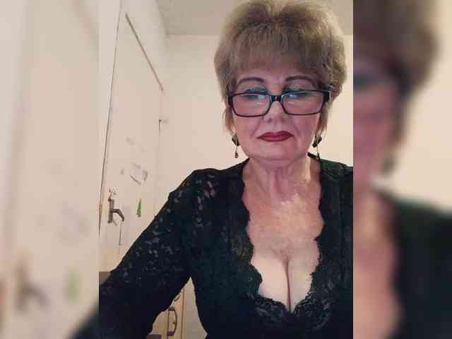 BoloshkaBlonda webcam