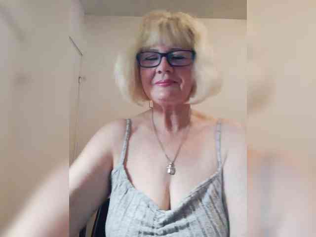 BoloshkaBlonda webcam