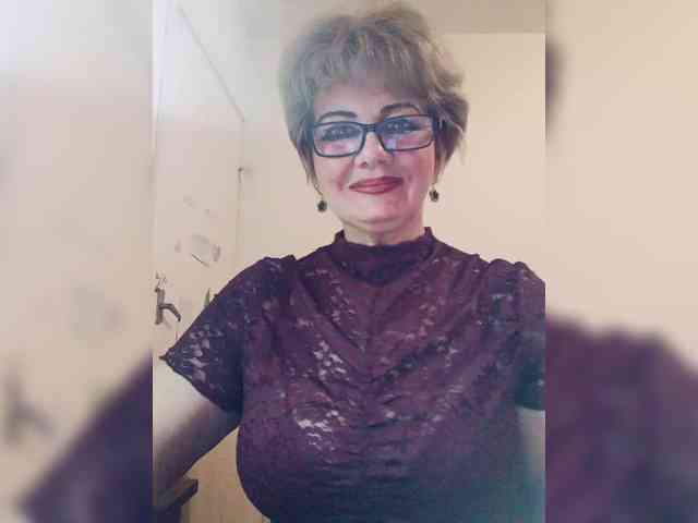 KASANDRABOLOSHKA Live Webcam on BongaCams