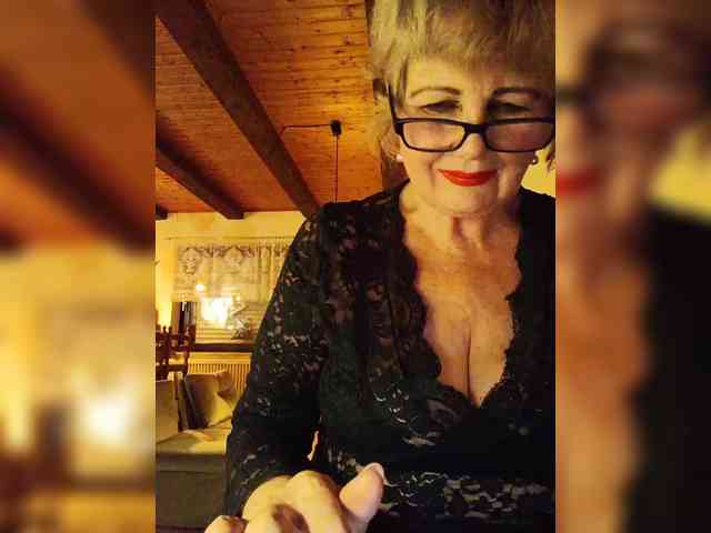 BoloshkaBlonda webcam