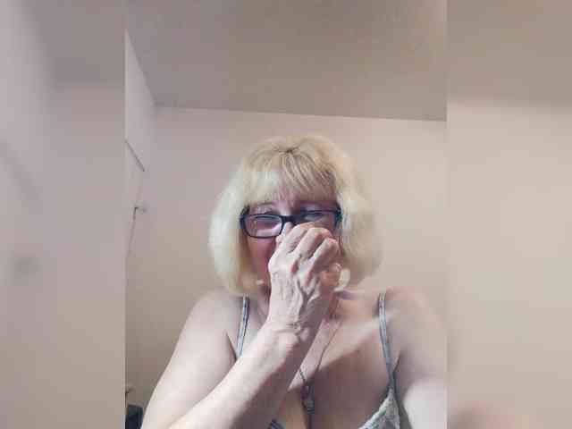 BoloshkaBlonda webcam