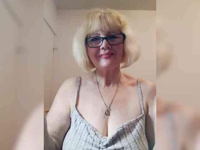 BoloshkaBlonda webcam