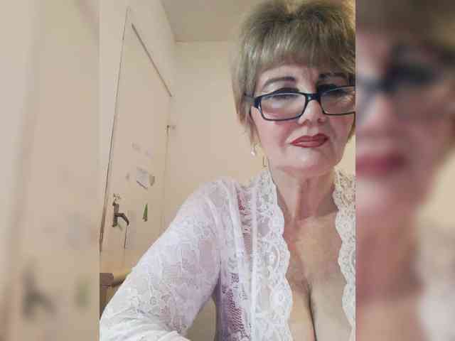 BoloshkaBlonda webcam