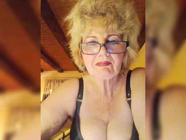 BoloshkaBlonda webcam