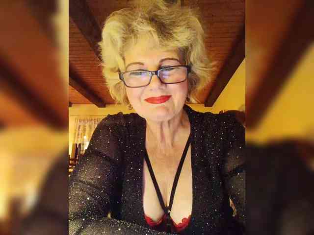 BoloshkaBlonda webcam