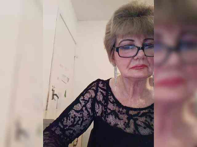 BoloshkaBlonda webcam