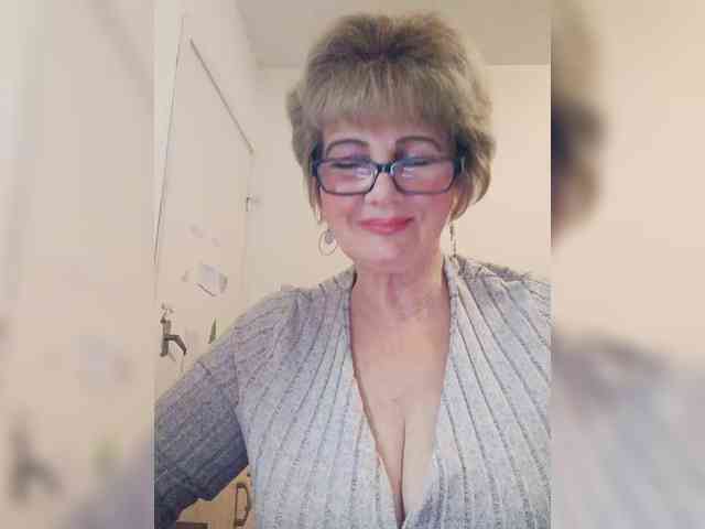 BoloshkaBlonda webcam