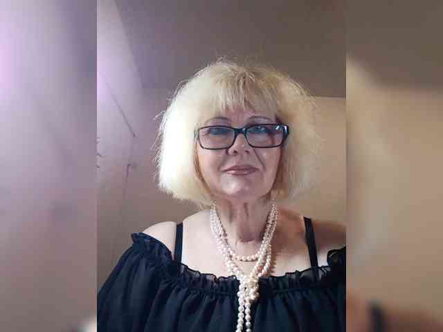 BoloshkaBlonda webcam