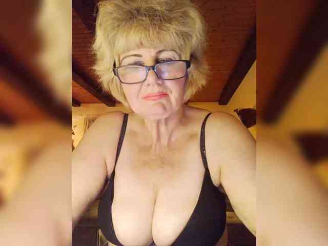 BoloshkaBlonda webcam