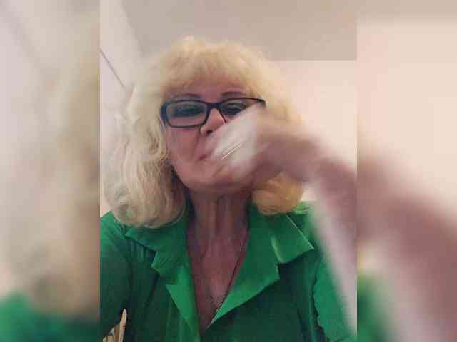 BoloshkaBlonda webcam