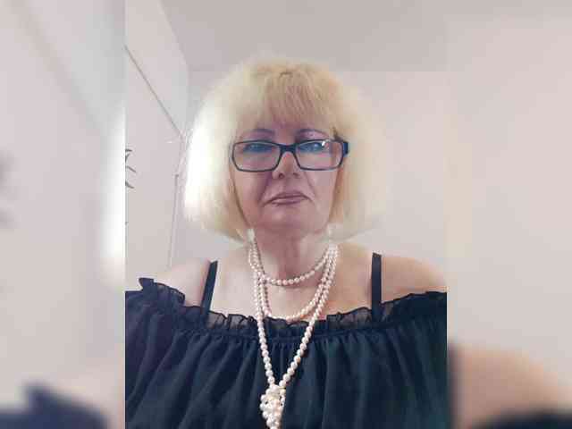 BoloshkaBlonda webcam