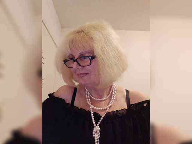 BoloshkaBlonda webcam