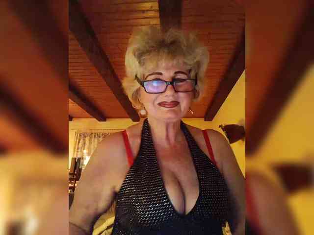 BoloshkaBlonda webcam