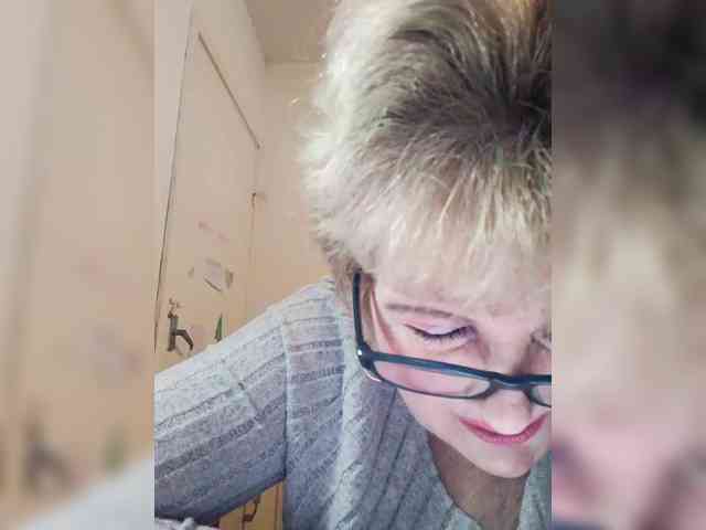 BoloshkaBlonda webcam