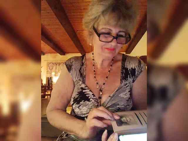 BoloshkaBlonda webcam