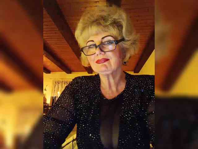 BoloshkaBlonda webcam