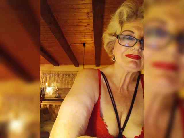 BoloshkaBlonda webcam