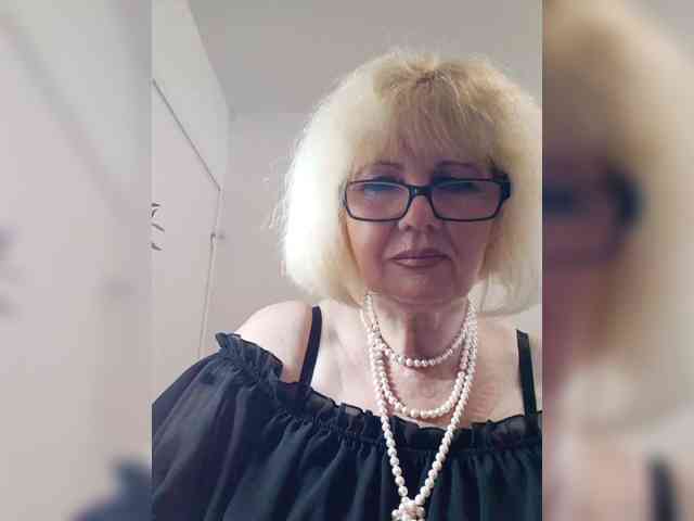 BoloshkaBlonda webcam