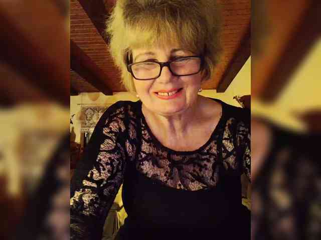 BoloshkaBlonda webcam