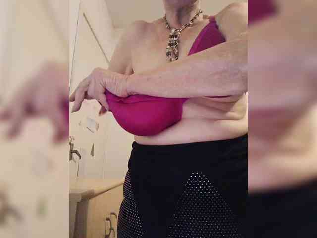 BoloshkaBlonda webcam