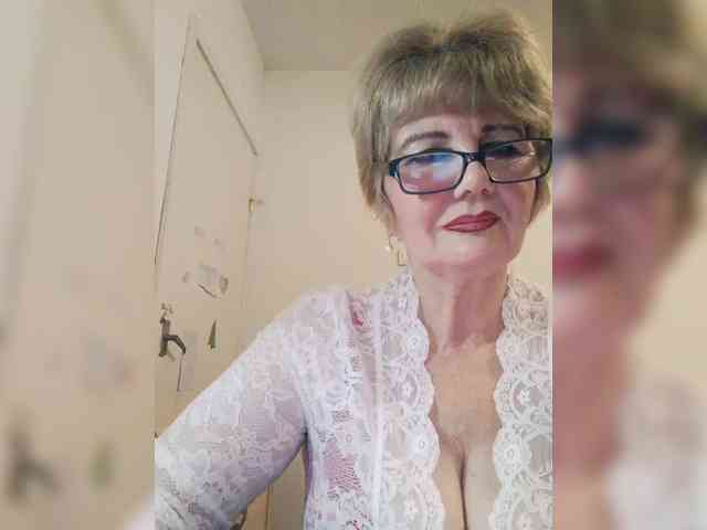 BoloshkaBlonda webcam