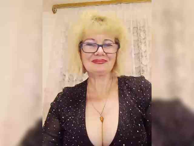 KASANDRABOLOSHKA Live Webcam on BongaCams