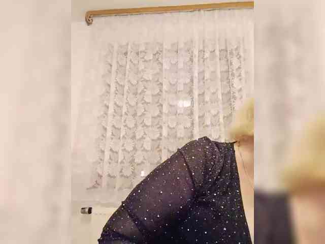 BoloshkaBlonda webcam